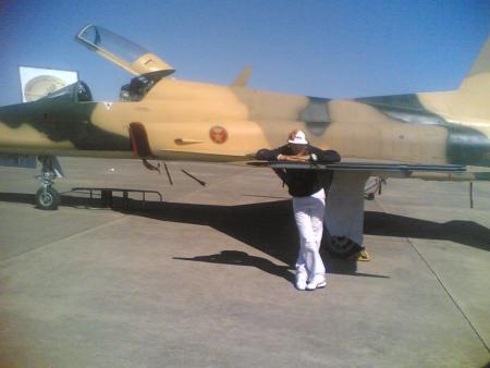 avec la f 16